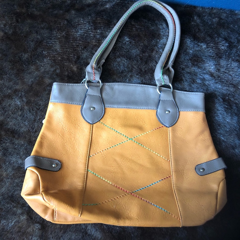 Tote handbag